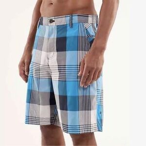 Lululemon Mens Kahuna Shorts Blue Gray Tartan Plaid Golf Sports Casual 34